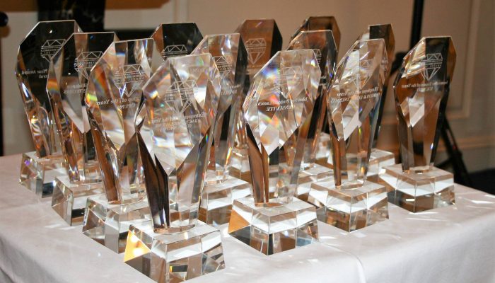 International Brilliance Awards 2016 Trophy Presentation